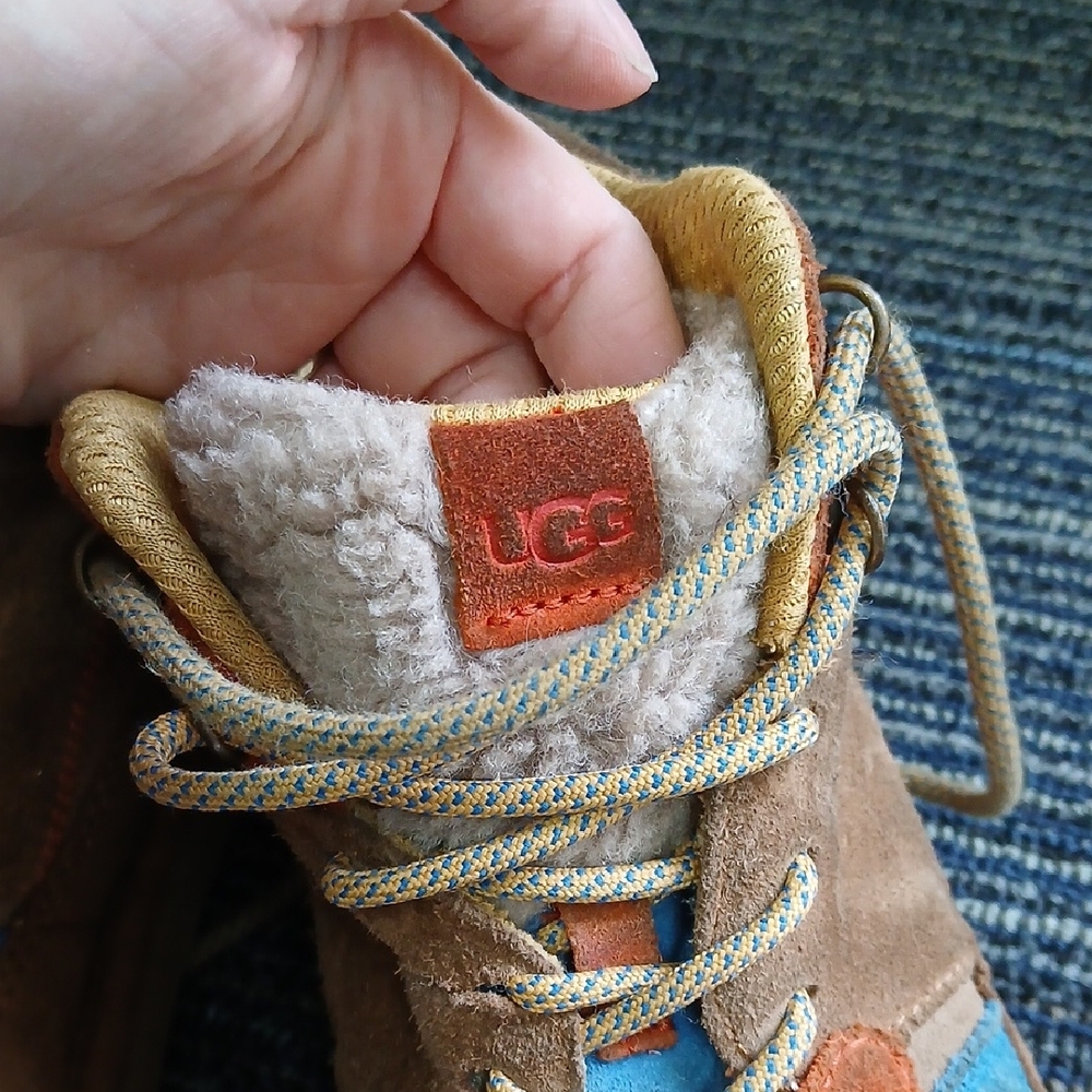 UGG Men's Highlander hi heritage Brown and Blue Sneakers - Picture 7 of 9